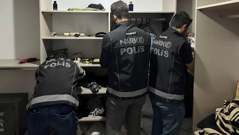 Uyuşturucu Operasyonunda F Seri Dolarlarla Şok Gelişme