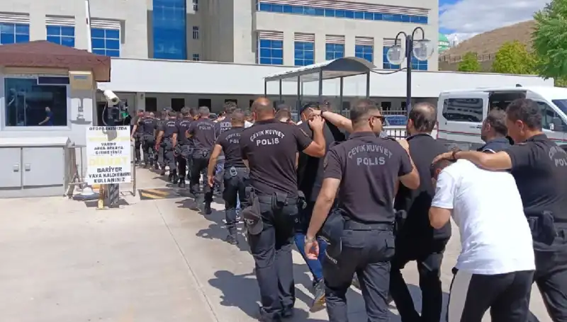 Ankara'da Haraç Çetesi Baskını: Tehditler ve Avukat Şoku