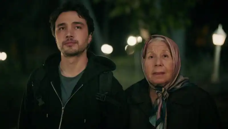 Aile Saadeti Dizisinin İlk Bölüm Tarihi Belli Oldu: İzleyiciler Neler Beklemeli?