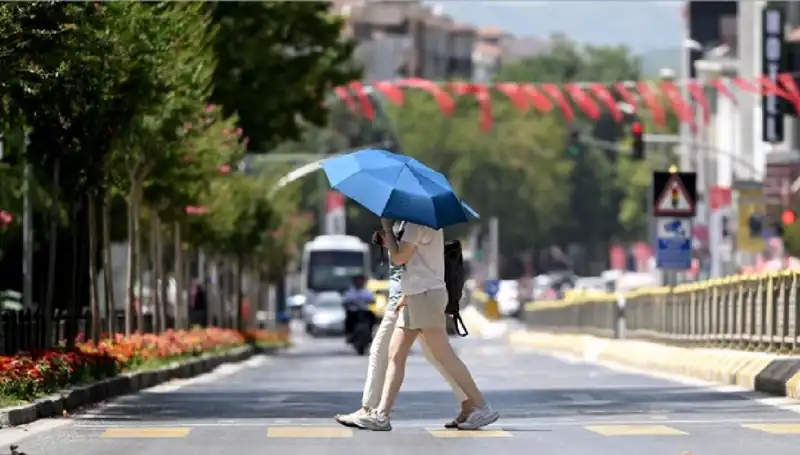 Soğuk Hava Dalgası: Hafta Sonu Sıcaklıklar Hızla Düşecek