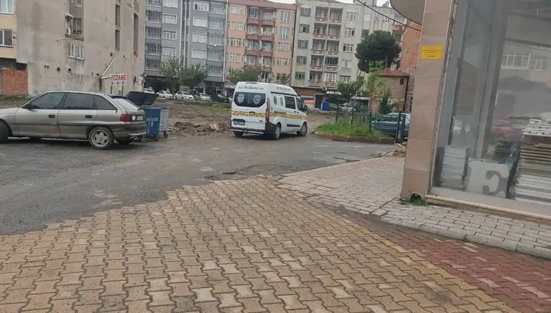 Düşen Kadın Hastaneye Kaldırıldı: Olayın Detayları Şaşırtıyor