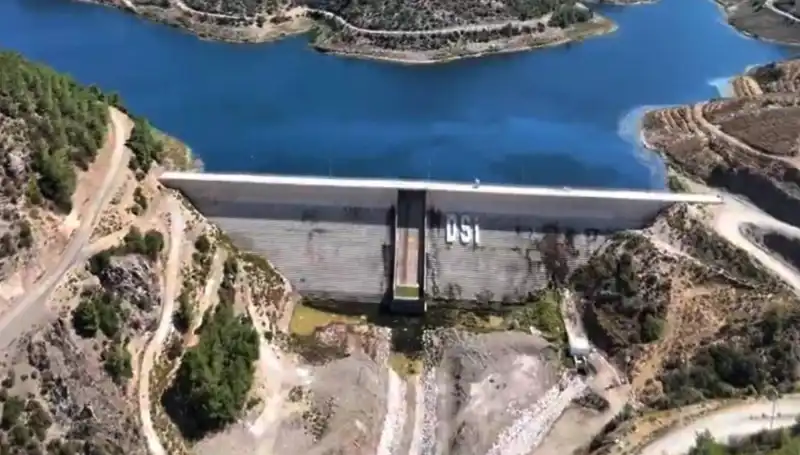 Çeşme'de Su Kesintilerine Son: Yeni Proje ile Huzur Geliyor