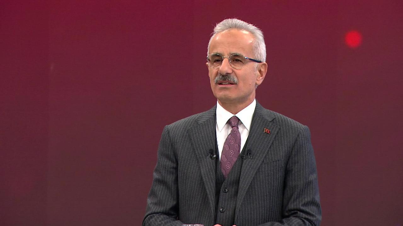 Bakan Uraloğlu: Bu yıl sosyal medya düzenlemesi gelecek