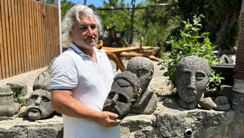 3 Günde Sıra Dışı Eserler Yaratıyor: Sanatçının Gizemi Çözülüyor