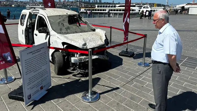 15 Temmuz’un Gerçek Yüzü: Tankların Ezdiği Araçlar Sergisiyle Hatırlatılıyor