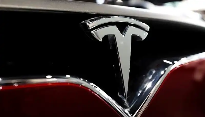 Tesla'nın Ucuz Modeli Tartışılırken FSD Beklentileri Neden Artıyor?
