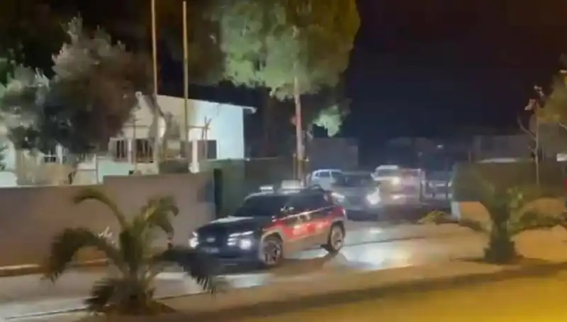 İzmir'de Şok Baskın: 141 Hükümlü 24 Saatte Ele Geçirildi