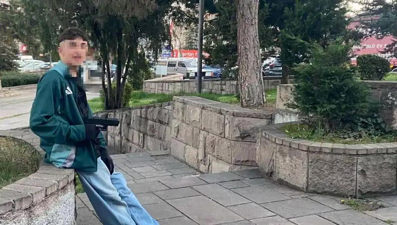 Yol verme kavgasında feci son: Üç kardeş ve babaları tutuklandı