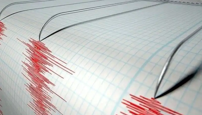 Bozcaada'da 3.9 Büyüklüğünde Deprem: Adada Panik Hakim